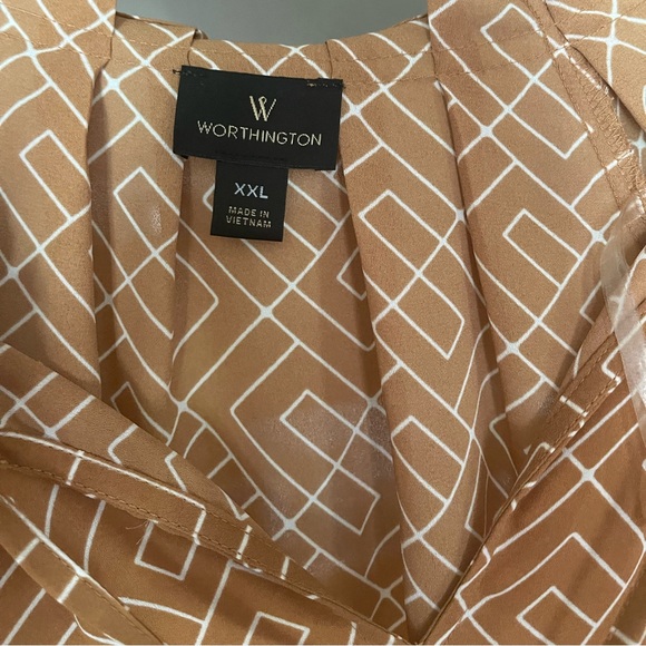 Work Blouse - Picture 2 of 4